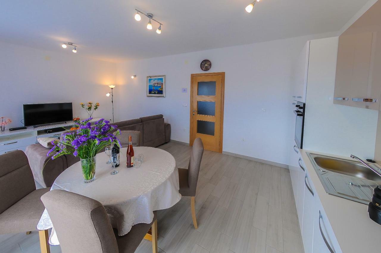 Apartment Petar Kaštela エクステリア 写真